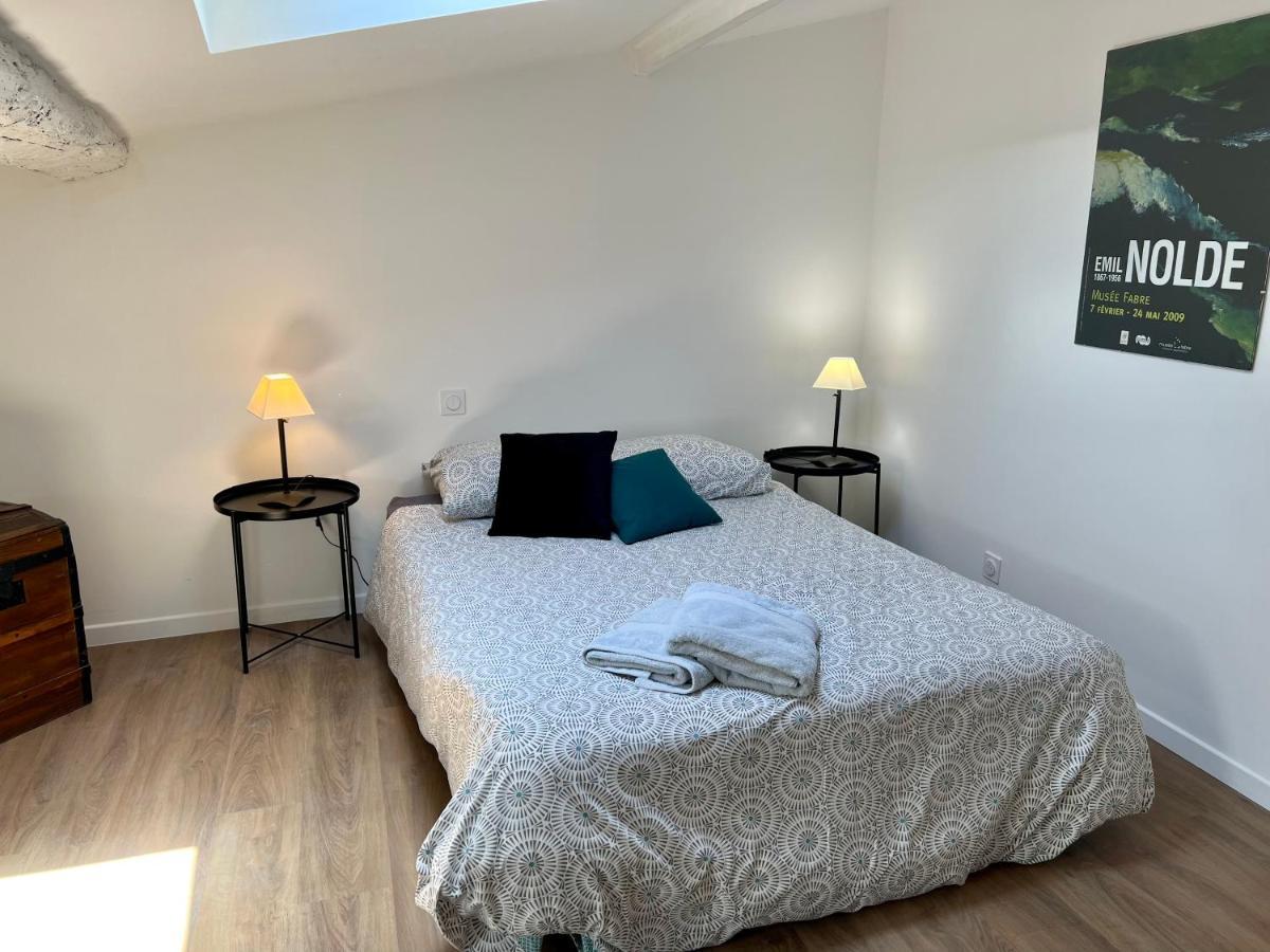 Au Cœur De L’écusson Apartamento *